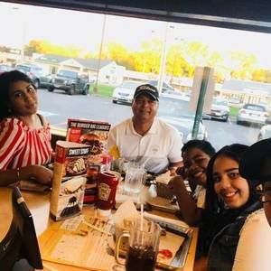 Meet your Posher, Jose